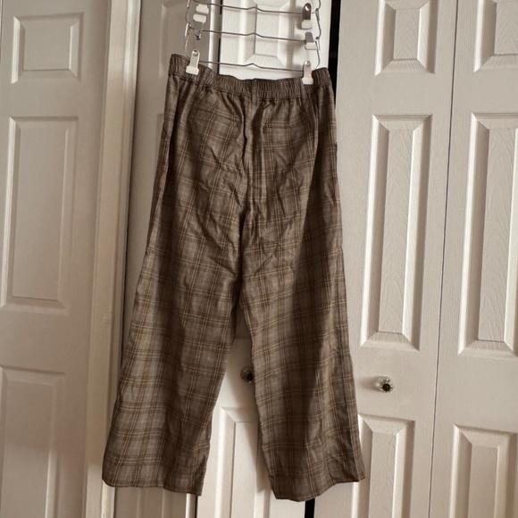 Madewell Harlow Wide Leg Pant in Tan Plaid - Picture 5 of 8